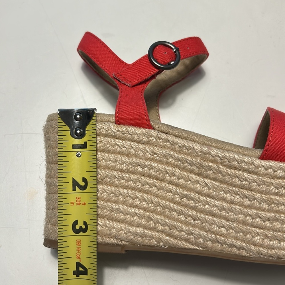 Crown and Ivy red platform sandals - Picture 7 of 11